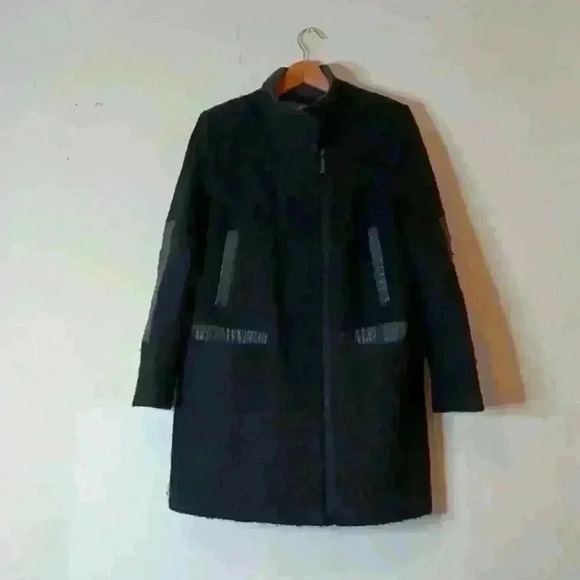 Vince Camuto Coat   - Picture 1 of 14